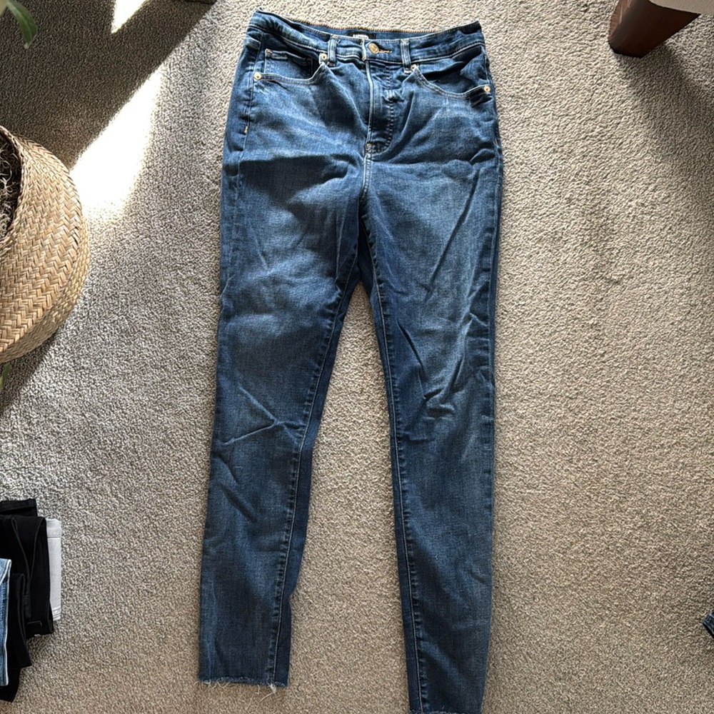 Express Jean- skinny high rise, size 8R.